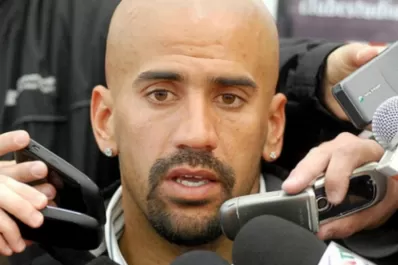 Verón pidió acelerar los tiempos para el regreso del fútbol argentino