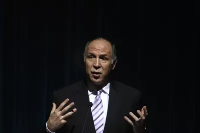 Lorenzetti: “La droga avanza en el país”