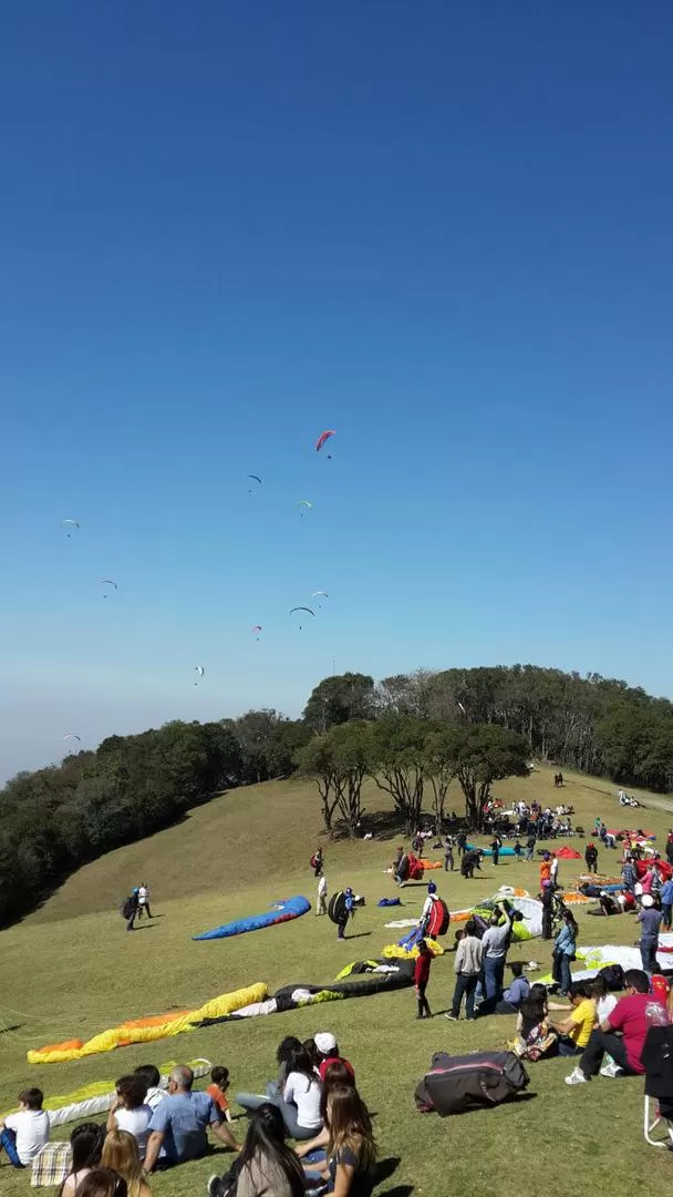 ESPECIAL PARA VOLAR. El encuentro no pudo pedir un día mejor. 