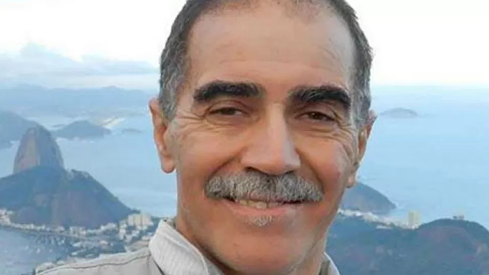 ADIÓS. En las redes sociales se reflejó el dolor por la muerte de Videla. FOTO TOMADA DE ELLIBERAL.COM.AR