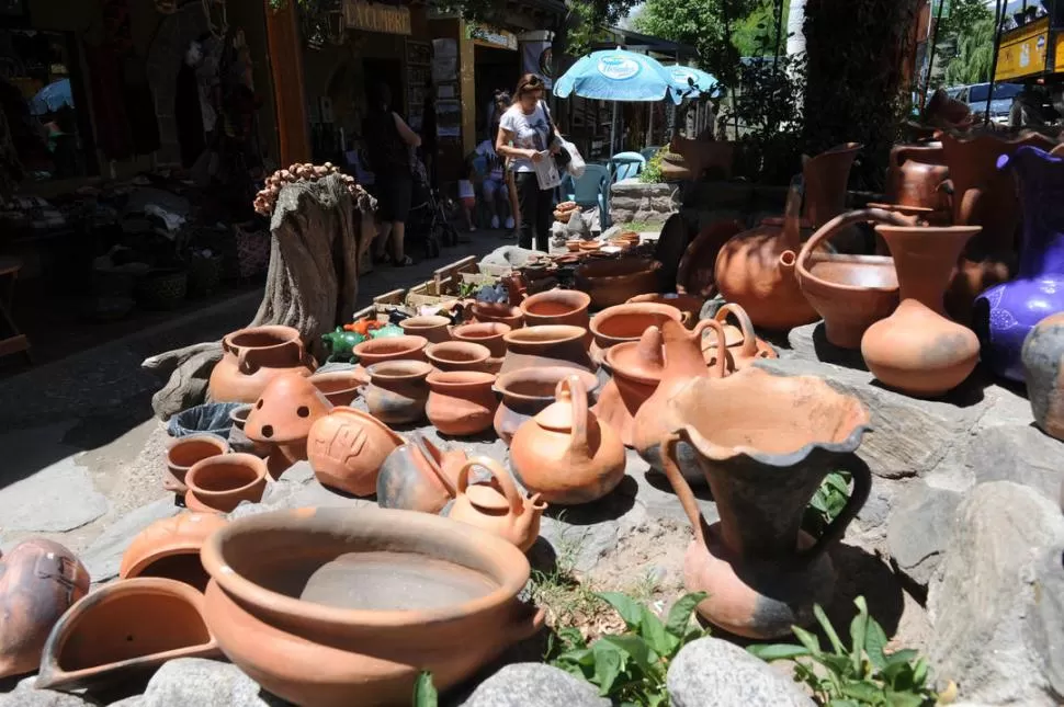 CONSUMO. Las ventas de productos vinculados al turismo cayeron en Tafí del Valle y el resto de la provincia. la gaceta / foto de franco vera (archivo)