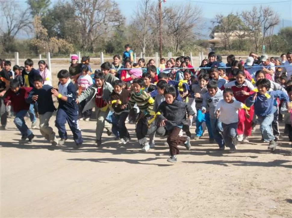 EN ACCIÓN. Si se ven soluciones se encuentran fondos, dijo Chahle. gentileza Fundación Nuevas Raíces
