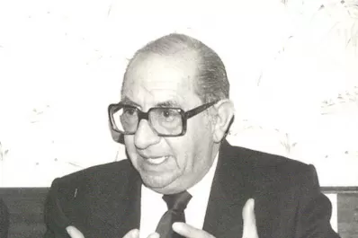 Adiós al cabal profesor