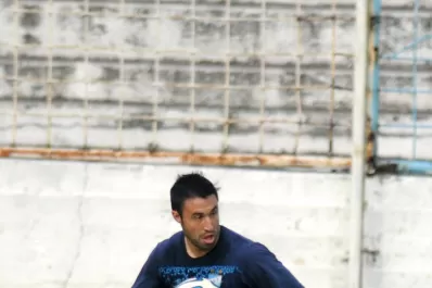 Malagueño vuelve a la titularidad en Atlético