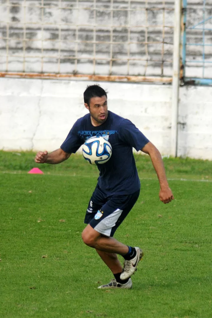 SE GANÓ UN LUGAR. Malagueño convenció a Rivoira y será titular. 