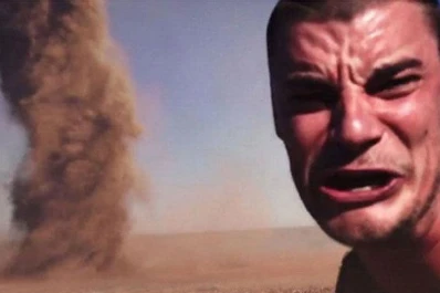 Casi muere por tomarse una selfie frente a un tornado