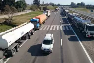El sindicato de camioneros realizó cortes de ruta en Los Nogales, La Florida, La Madrid y Las Cejas
