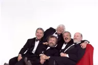El diván del humor se instala en Tucumán con Les Luthiers