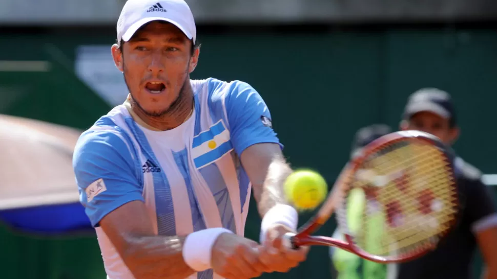 BAJA. El tandilense Juan Pico Mónaco quedó descartado hoy por una lesión en la muñeca derecha de la serie que Argentina disputará frente a Israel, en Sunrise, Estados Unidos, por la permanencia en el Grupo Mundial de la Copa Davis de tenis.