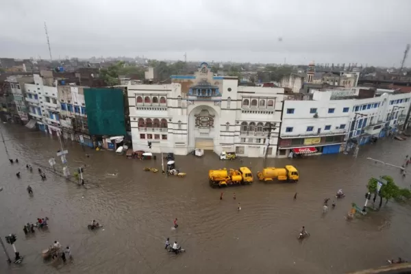 Lluvias torrenciales provocaron inundaciones y unos 73 muertos en Pakistán