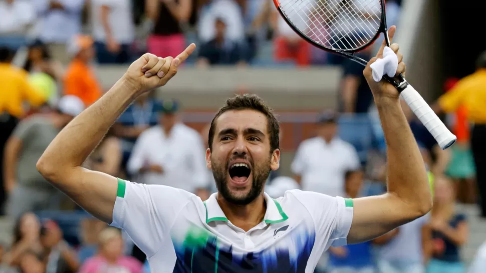 IMPARABLE. Cilic estuvo preciso con su saque y barrió a Federer en sets corridos. REUTERS