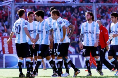 Racing no logra recuperarse y perdió 3 a 1 con Lanús