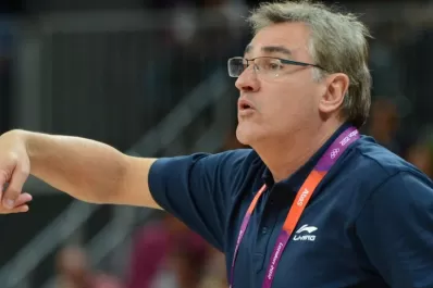 El técnico Julio Lamas ensaya la despedida de su cargo