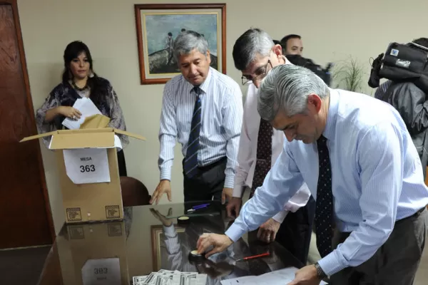 Morata: “si abrían todas las urnas, varios oficialistas se quedaban afuera”