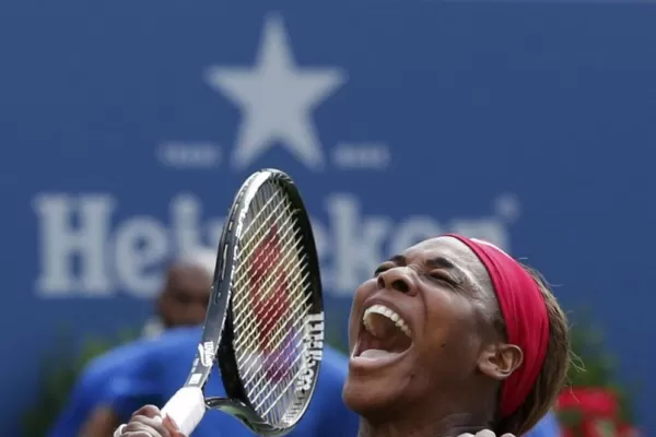 Serena vapor más gloria en Nueva York