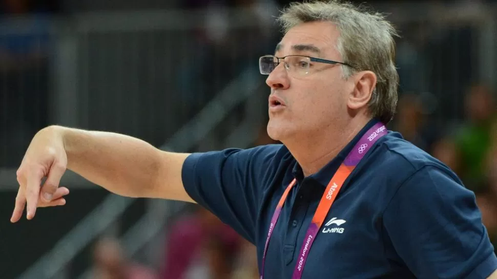 DESPEDIDA? Intuyo que debe haber sido mi último partido al frente de la Selección Argentina, expresó Julio Lamas en conferencia de prensa, una vez finalizado el partido por octavos de final que Brasil le ganó al combinado albiceleste por 85-65, en el Palacio de los Deportes de la ciudad de Madrid. 