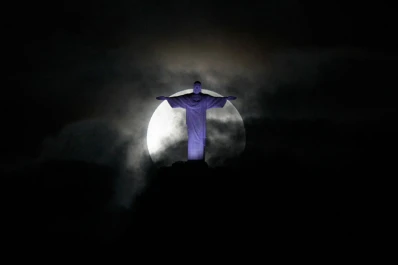 La última súper Luna de 2014 brillará esta noche