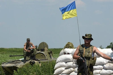 Ucrania levanta un muro en la frontera con Rusia