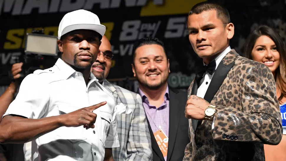 FRENTE A FRENTE. Floyd Mayweather Jr. y Marcos Maidana durante la conferencia de prensa que ofrecieron hoy. TELAM