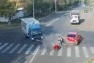 Un ciclista se salvó de milagro en un múltiple choque