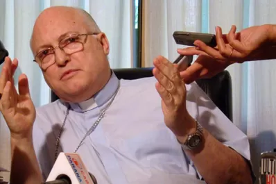 El Papa destituyó al obispo de Ciudad del Este, acusado de proteger a un cura pedófilo