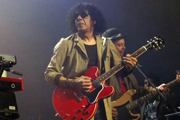 Falleció en un accidente Carlos Negro García López, guitarrista de Charly García