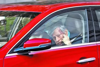 Griesa define si declara en desacato a Argentina, que ratifica que va a pagar