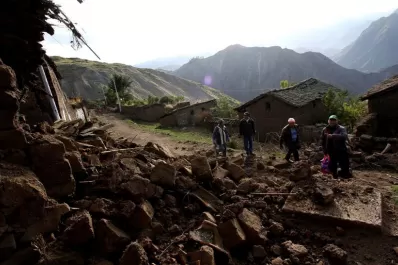 Un terremoto, en Perú, provocó la muerte de ocho personas