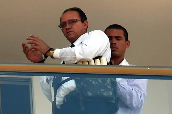 Brasil: un hombre tomó un rehén en Brasilia en reclamo contra Rousseff