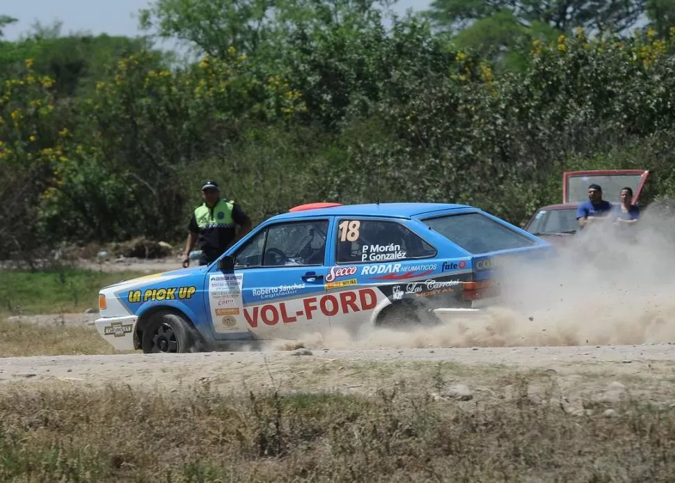 EL TRIUNFADOR. Pablo Morán trabajó con criterio y supo minimizar los problemas de su VW Gol. El concepcionense volvió a ganar una clasificación general. 