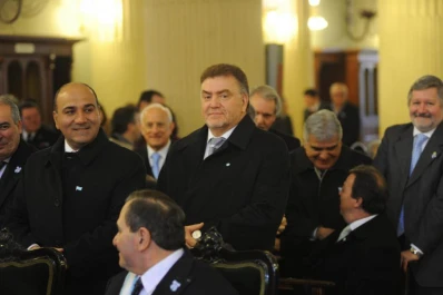 “No sólo se gobierna con cordón cuneta y alumbrado”