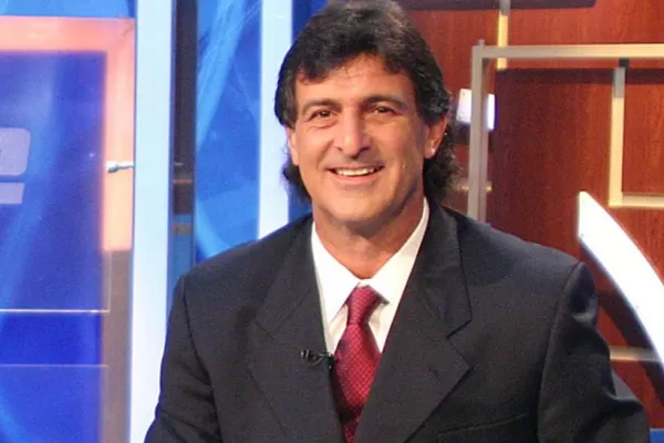 Operaron con éxito a Mario Alberto Kempes