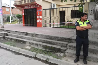 Se resistió al robo de su mochila y recibió un tiro en la espalda