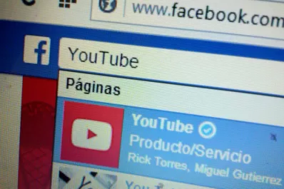 Facebook supera a YouTube en reproducciones de videos