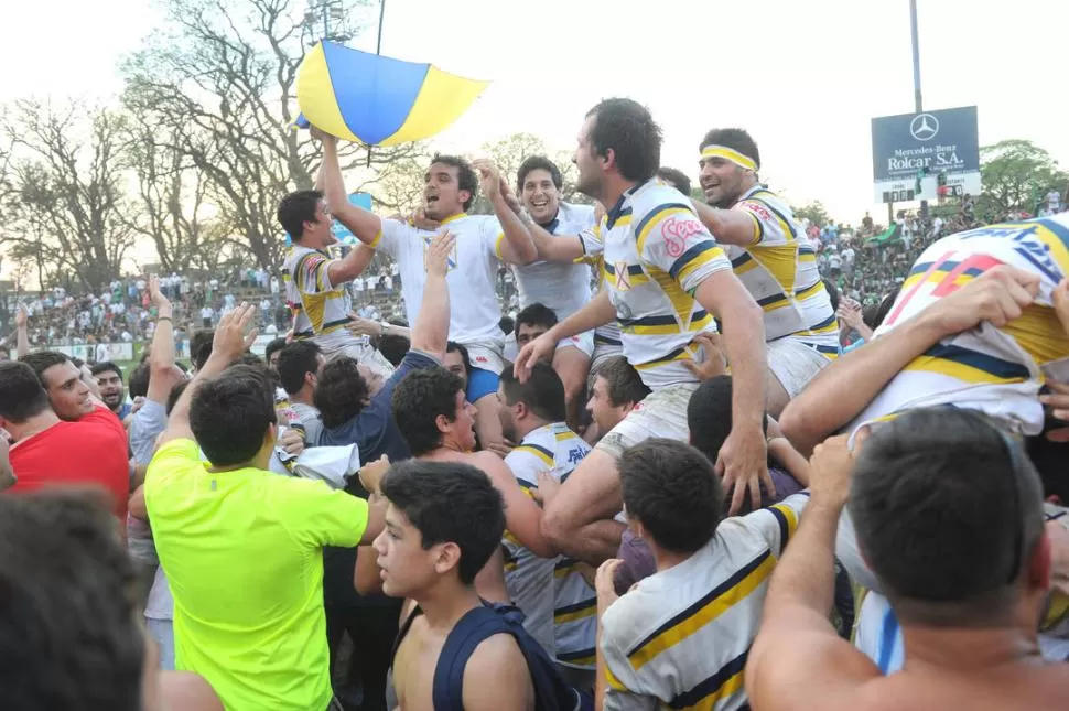 REFERENTES. La experiencia de Haustein, Manuel Cáceres, Mentz, Santiago Chavanne, Rengel, entre otros, sirvió para guiar el crecimiento de las nuevas figuras que llegaron al plantel superior “benjamín”, y que tomarán la posta en el futuro. 