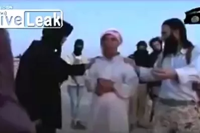Una mujer fue lapidada por el ISIS y su propio padre en Siria