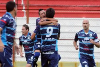 Con Riquelme, Argentinos cayó ante Gimnasia de Jujuy