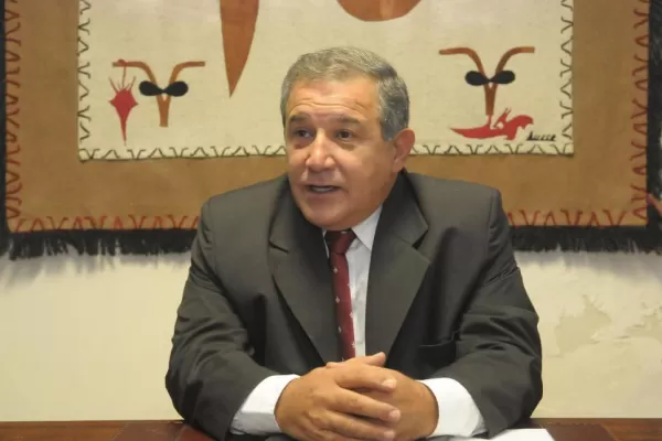 Denuncian a Toledo por obras inconclusas