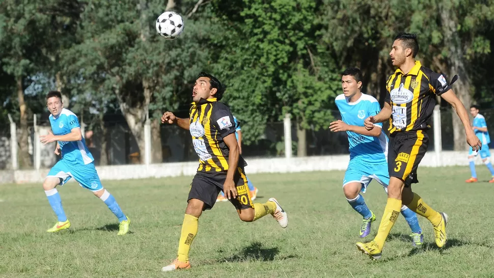 CON LO JUSTO. Social Lastenia le ganó 1-0 a Deportivo Aguilares. LA GACETA / FOTO DE OSVALDO RIPOLL