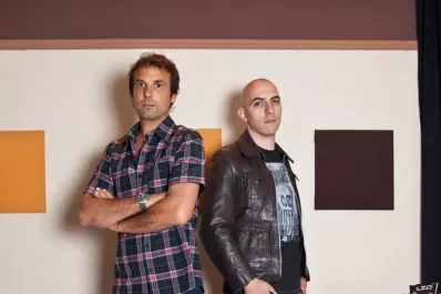 Una fiesta ricotera con dos “fundamentalistas”