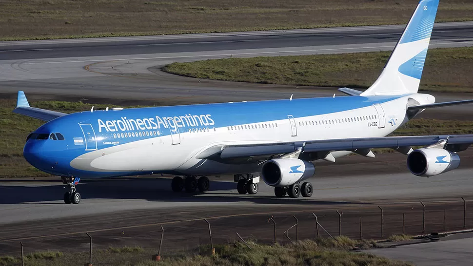 EN PROBLEMAS. La línea de bandera recibió cuestionamientos de la AGN. FOTO AEROLÍNEAS ARGENTINAS. 