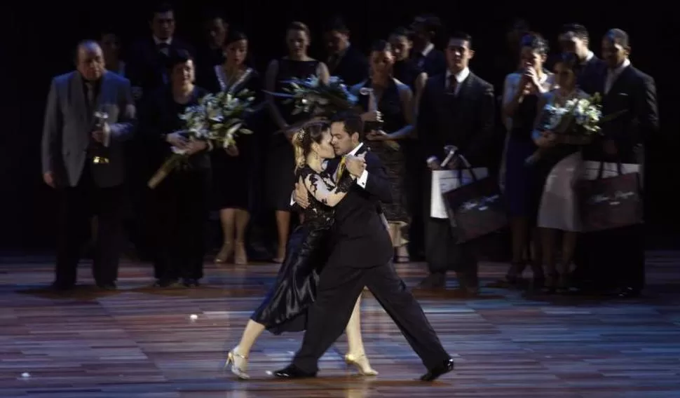 MAESTROS. Sebastián y Lorena, campeones mundiales, darán clases. reuters