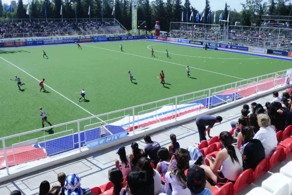 Si no se unen, lo devoran los de afuera