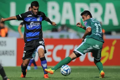 Atlético sufrió una dura caída ante Sarmiento