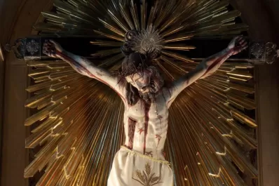 Honran al Señor de la Salud en su día