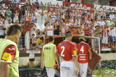 Ni un poco de respeto hacia el hincha de San Martín