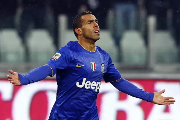 “Apache” Tévez metió un gol al mejor estilo Maradona y Messi