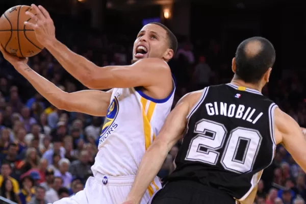 Ginóbili sumó para la victoria de Spurs ante Warriors
