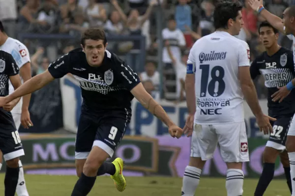 Gimnasia venció a Quilmes 3-0, en un duelo de necesitados