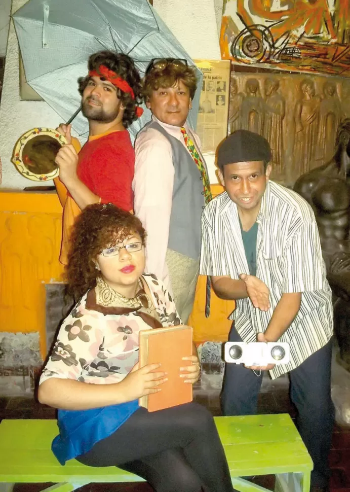 ELENCO. Personaje disparatados. PRENSA GRUPO LA TRAJODÍA